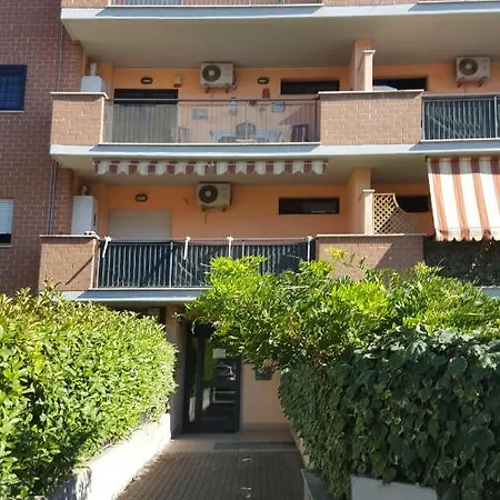 Casina Carina Carina * Неттуно